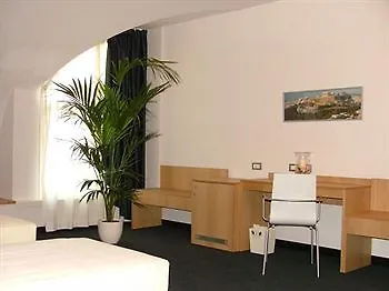 Hotel Delle Fiere 4*
